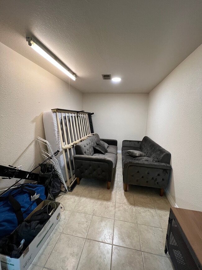 Basement (storage) - 1008 S Miller St