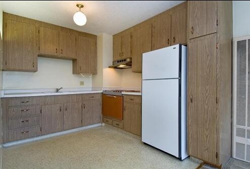 Kitchen - 1025 Stanyan St