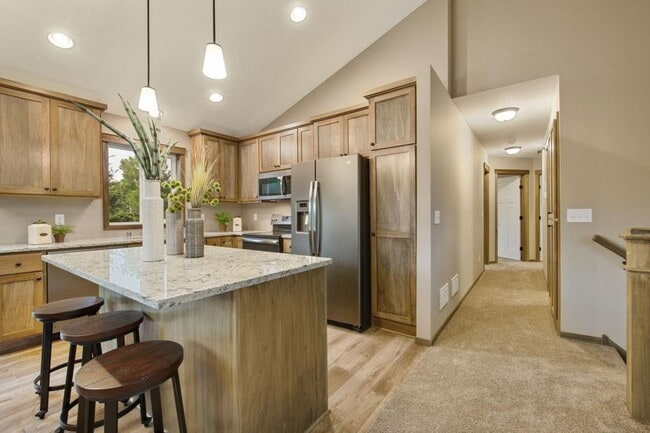 Building Photo - 1150 Depue Dr