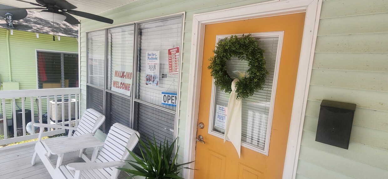 Foto principal - 526 Girod St
