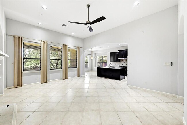 Building Photo - 1611 Rimstone Dr