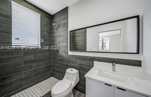 Foto del edificio - 859 E 24th St