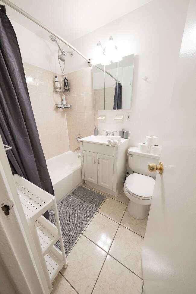 Foto del edificio - 346 E 76th St