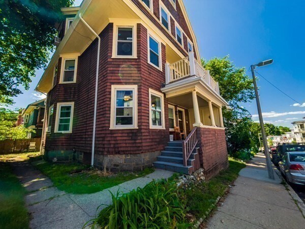 Building Photo - 8 Parkton Rd