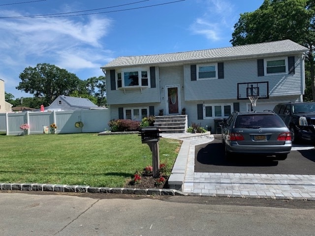 Primary Photo - 687 Centerwood St