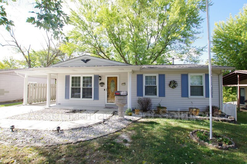 5277 Ville Rosa Ln, Hazelwood, MO 63042 House Rental in Hazelwood, MO