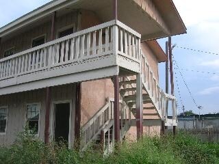 Foto del edificio - 102 W Gravis St