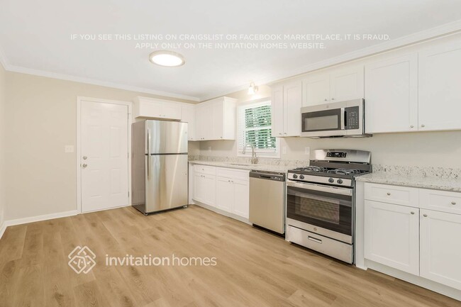 Foto del edificio - 885 Rodney Dr SW