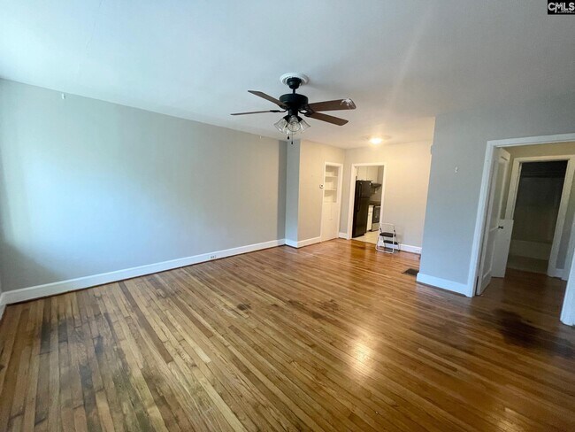 Building Photo - 1521 Woodbine Ct