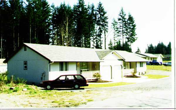 Foto principal - 21628-21630 120th St E