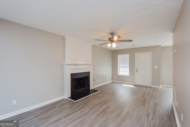 Building Photo - 6481 Alford Way