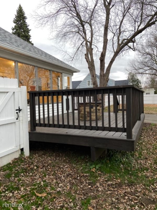 Building Photo - 3 br, 1 bath House - 217 Kirsch Drive