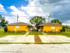 Building Photo - 733 Booker Ave