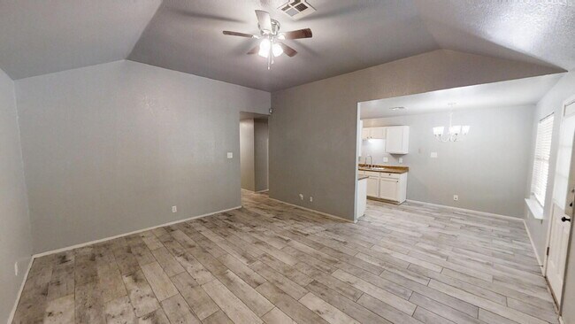 Foto del edificio - Welcome to your next home!