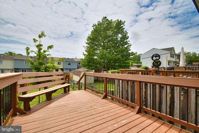 Foto del edificio - 125 Laurel Valley Ct