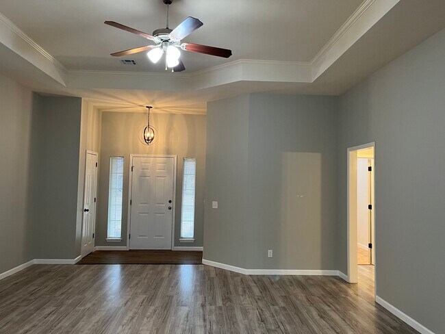 Building Photo - 412 N 39th Pl