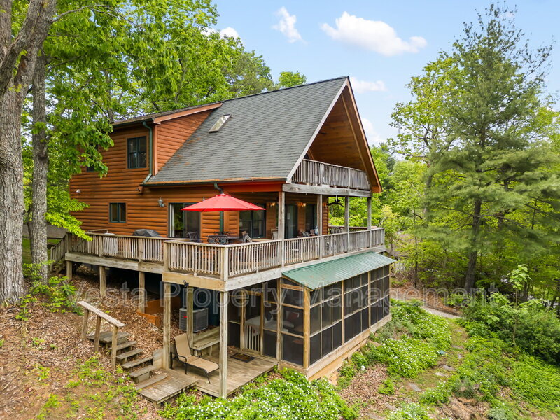 Foto principal - 71 Fairview Hills Dr