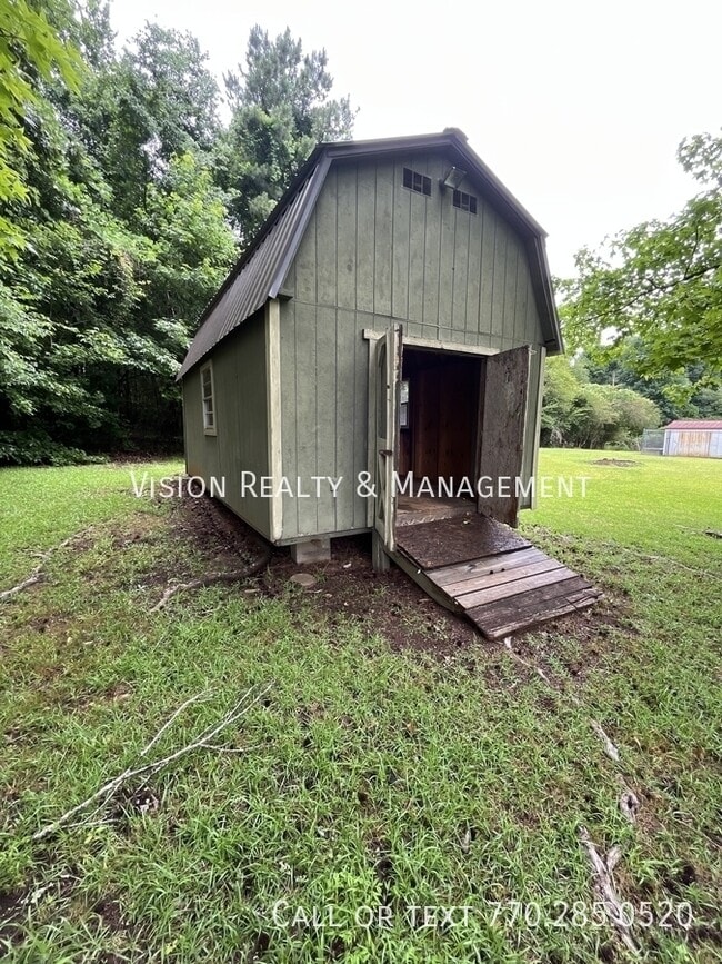 Building Photo - 106 Barton Ln