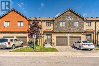 Building Photo - 29 Madelaine Dr