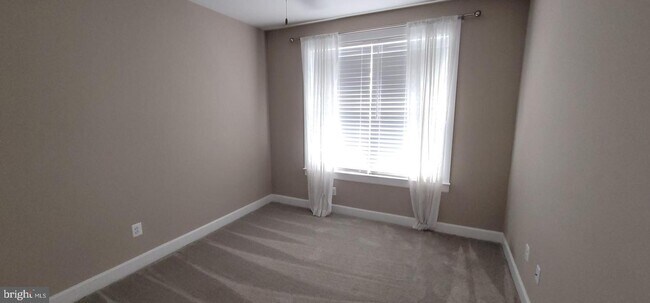 Foto del edificio - 37046 Seagrove Wy