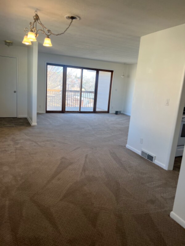 1622 7th St Unit A, Rapid City, SD 57701 Room for Rent in Rapid City