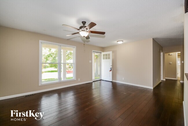 Foto del edificio - 3 Oak Point Ct