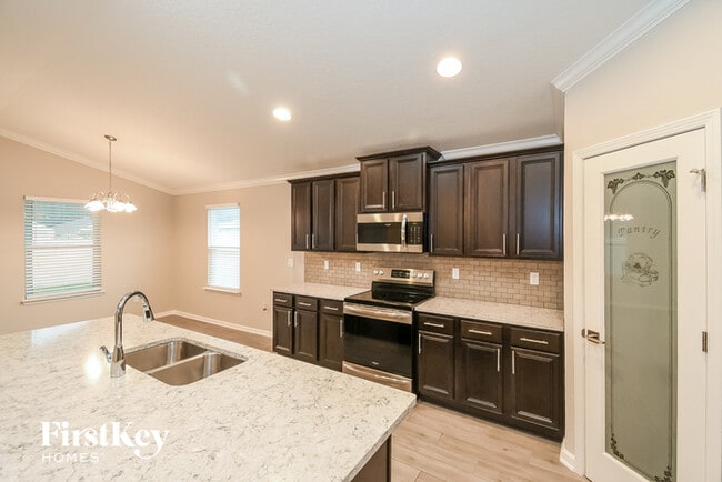 Building Photo - 10054 Andean Fox Dr