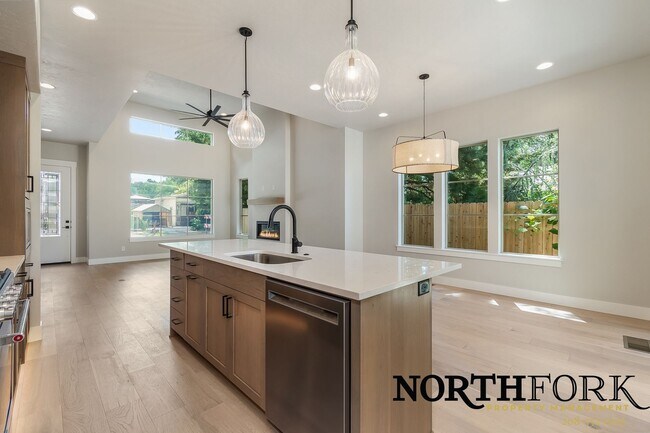 Building Photo - New Construction and Great Location - Avai...
