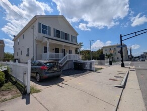 Building Photo - 516 Grammercy Pl