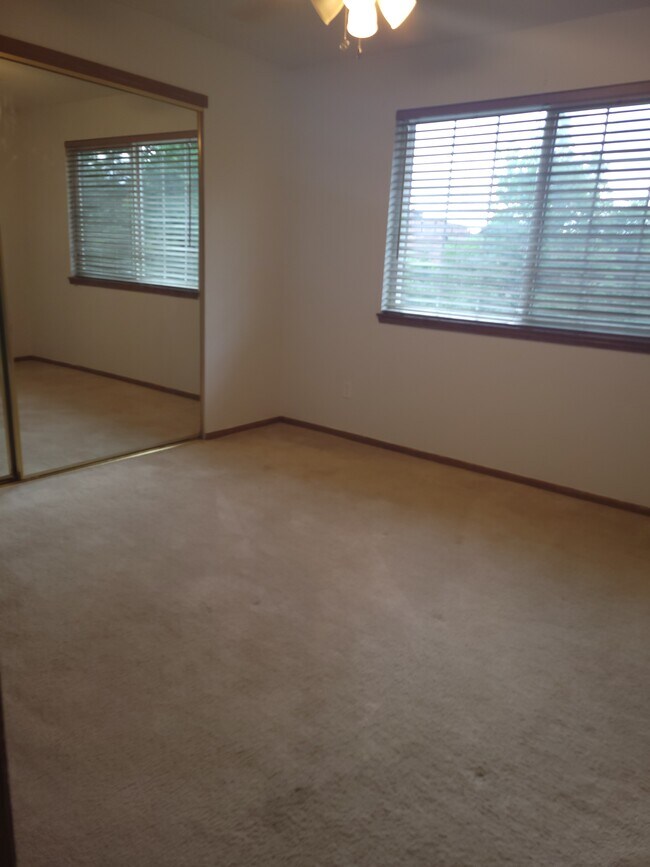 Foto del edificio - 836 S Vance St