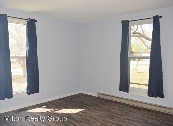 Building Photo - 1 br, 1 bath House - 51 W Washington Street