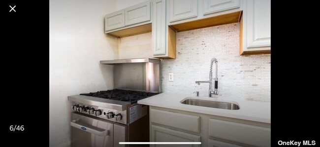 Building Photo - 1182 Bushwick Ave