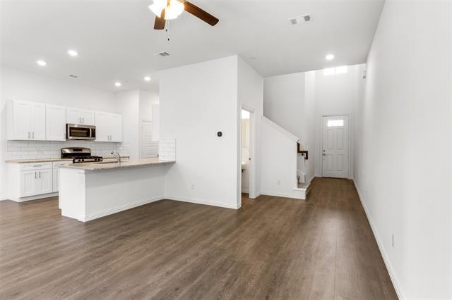 Building Photo - 2406 Ash Ln