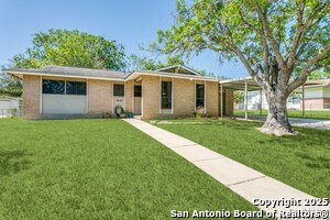 Building Photo - 3942 Viewsite Dr
