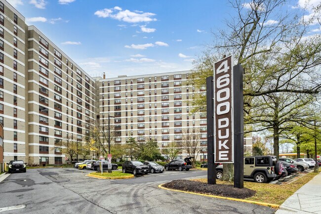 Photo - 4600 Duke St Townhome