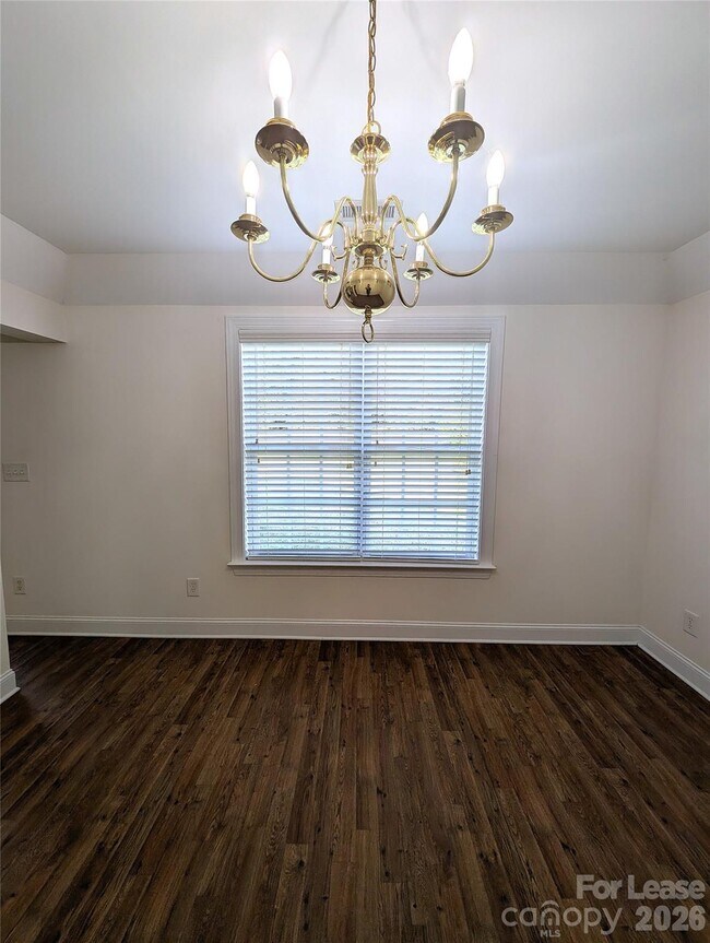 Building Photo - 2409 Trace Creek Dr