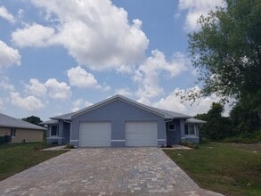 Building Photo - 8527 Agate St
