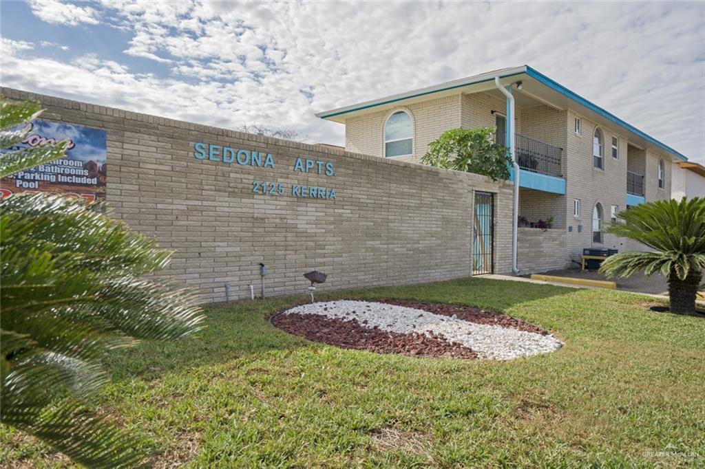Primary Photo - 2125 Kerria Ave