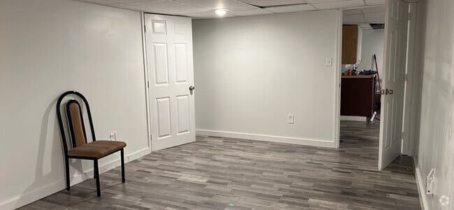 Building Photo - 1525 Morris Hill Rd