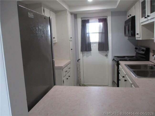 Building Photo - 5800 Margate Blvd