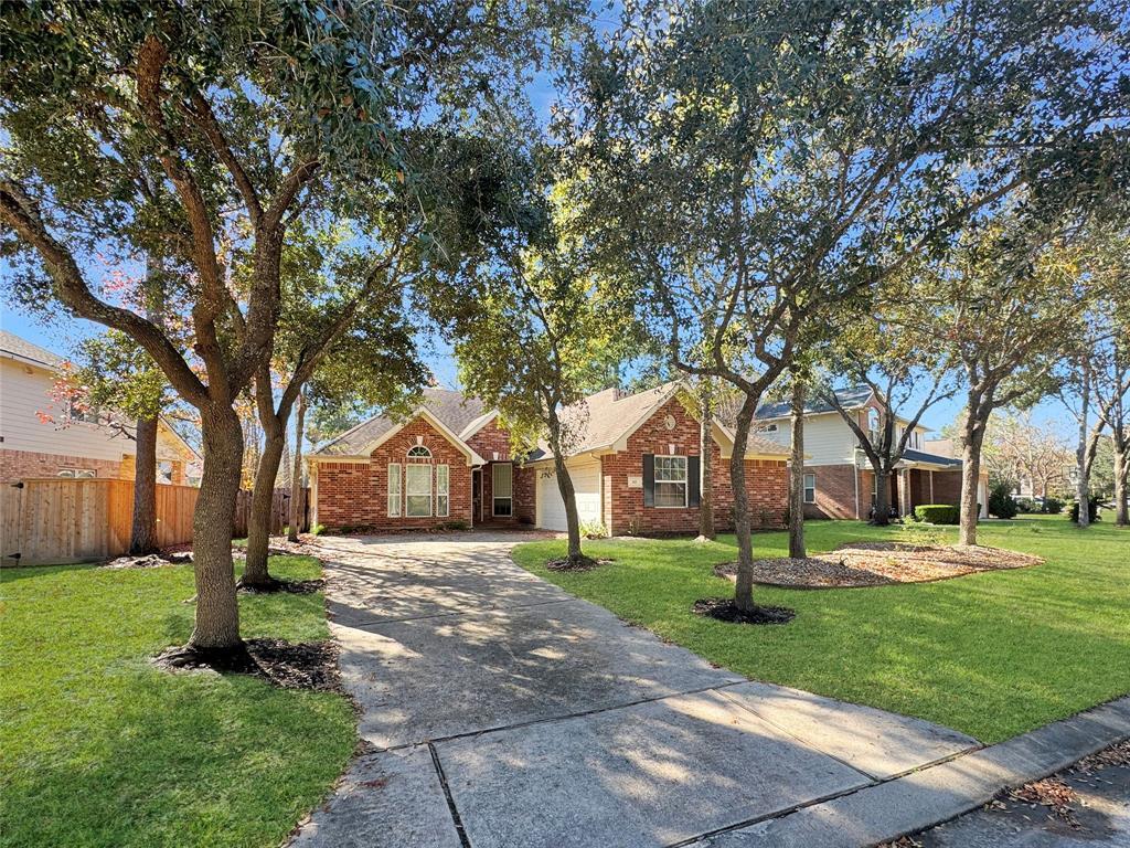 62 N Abram Cir, Spring, TX 77382 House Rental in Spring, TX