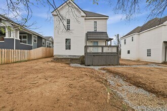 Building Photo - 2009 McCallie Ave
