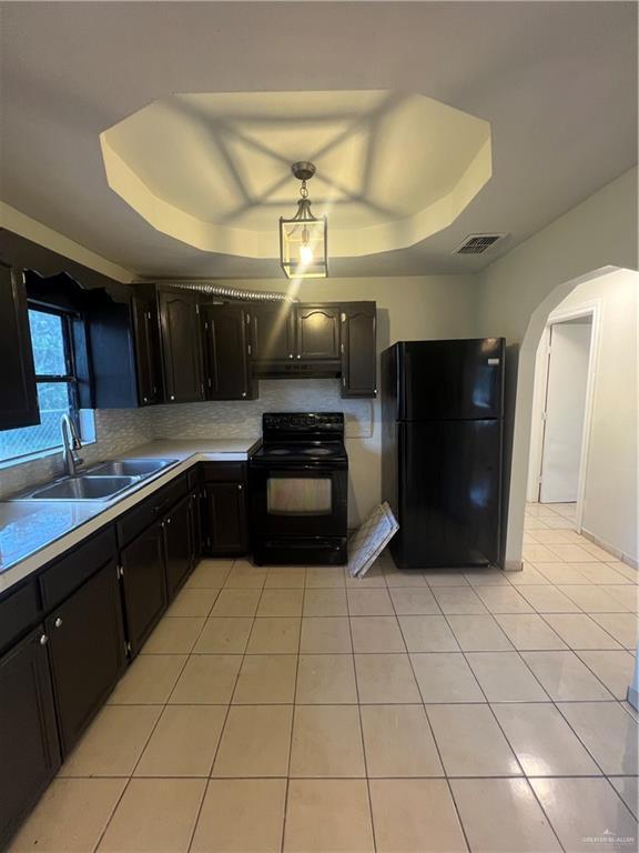 Building Photo - 12802 Apache Dr