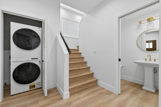 Foto del edificio - 678 E 45th St