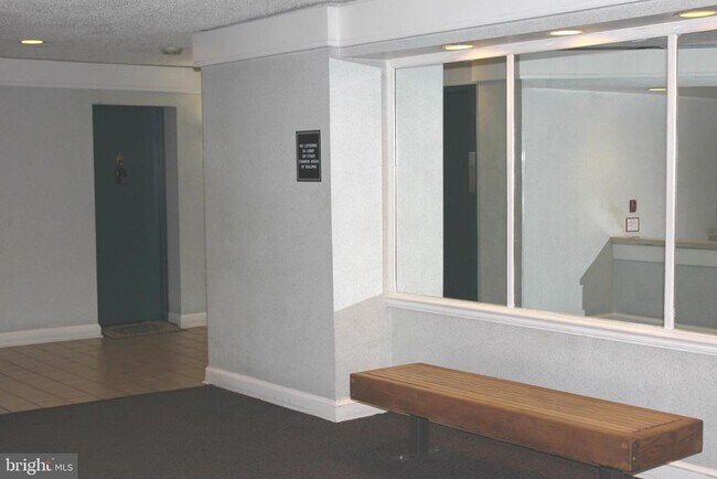 Building Photo - 4345 Ivymount Ct