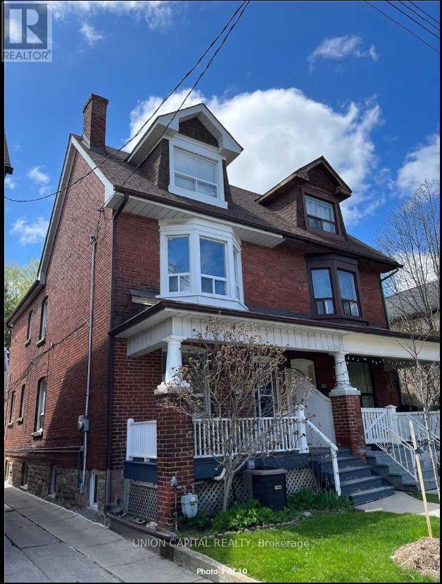 Building Photo - 382 Margueretta St