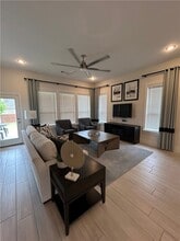 Building Photo - 606 Mill Pond Wy