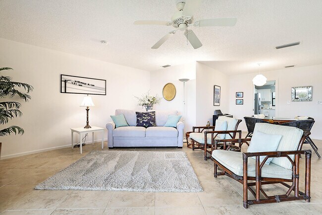 Building Photo - 300 Intracoastal Pl