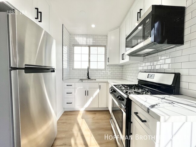 Foto del edificio - 1403 N Vista St