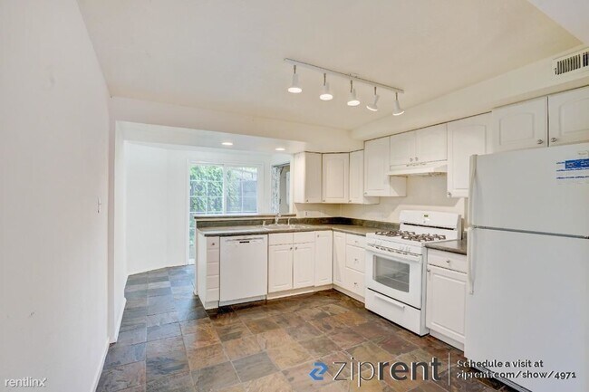 Building Photo - 2 br, 1 bath House - 40 Ash Ave, San Ansel...